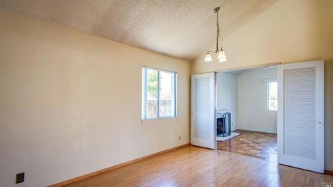 106 Princeton Ave, Vallejo, CA 94589 photo 8