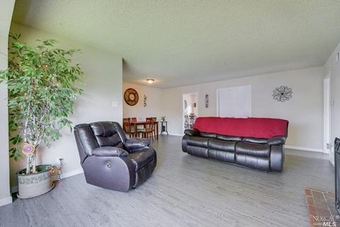 551 Del Mar Ave, Vallejo, CA 94589 photo 7