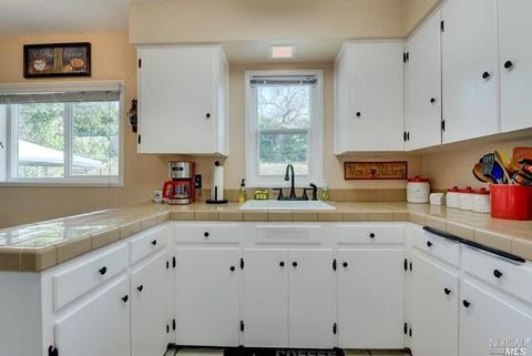 551 Del Mar Ave, Vallejo, CA 94589 photo 10