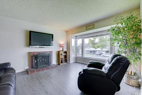 551 Del Mar Ave, Vallejo, CA 94589 photo 4
