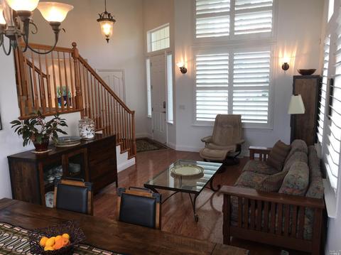 8820 Holly Leaf Dr, Windsor, CA 95492 photo 5