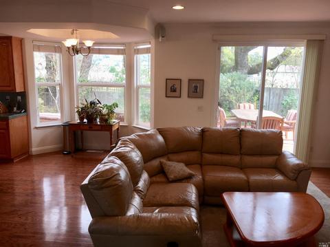 8820 Holly Leaf Dr, Windsor, CA 95492 photo 19