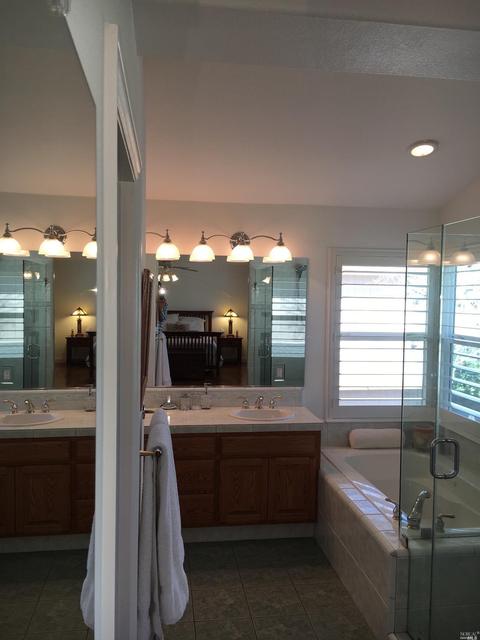8820 Holly Leaf Dr, Windsor, CA 95492 photo 24