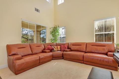 2237 Bennington Dr, Vallejo, CA 94591 photo 4
