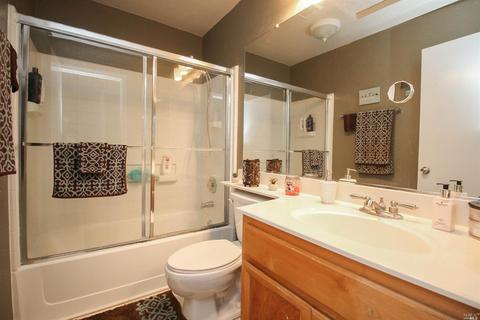 1015 Windmill Dr, Dixon, CA 95620 photo 17