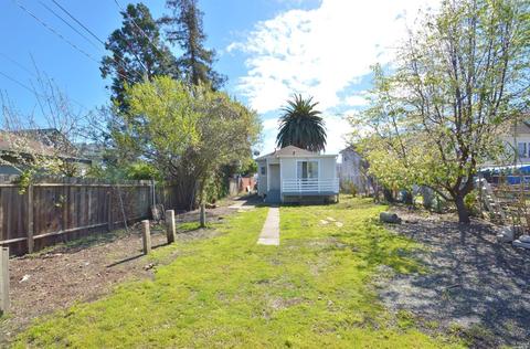 638 Indiana St, Vallejo, CA 94590 photo 2