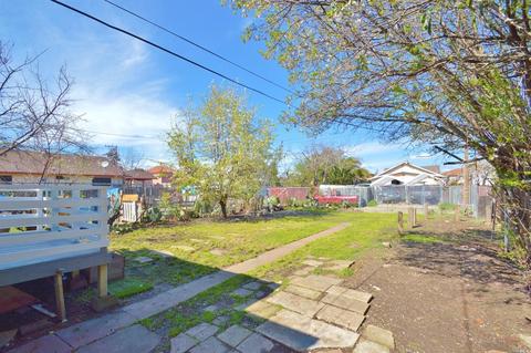 638 Indiana St, Vallejo, CA 94590 photo 4