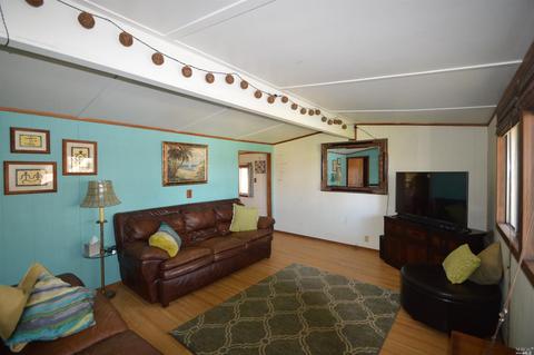 5585 Mcfarlane Rd, Sebastopol, CA 95472 photo 2