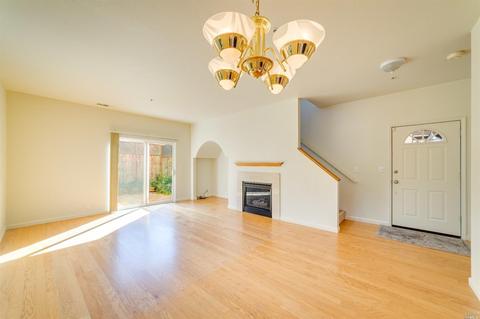14 Bridgegate Way, Napa, CA 94559 photo 3