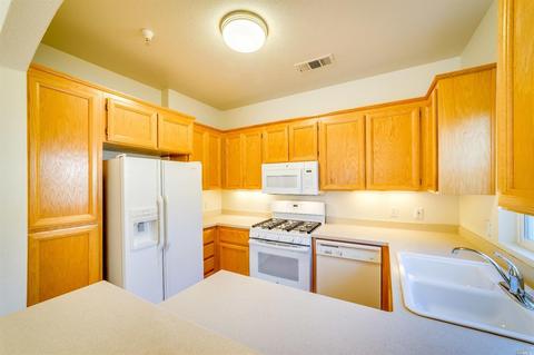 14 Bridgegate Way, Napa, CA 94559 photo 7