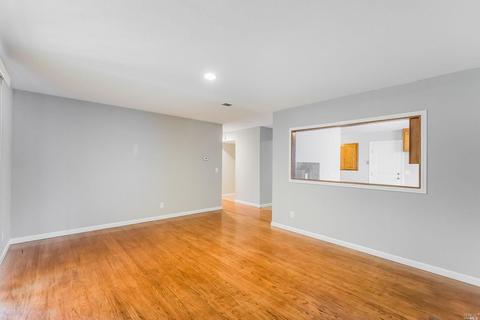 2032 Cardinal Way, Fairfield, CA 94533 photo 9