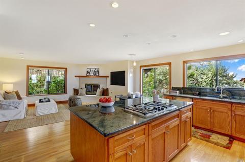 35 Fairview Ave, Corte Madera, CA 94925 photo 6