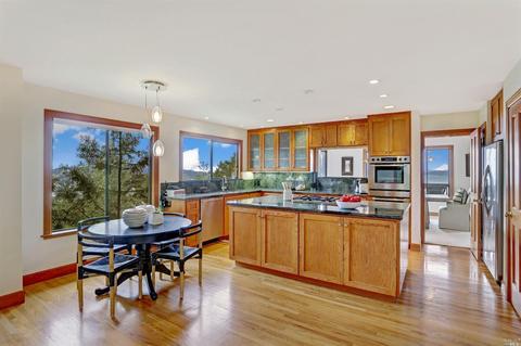 35 Fairview Ave, Corte Madera, CA 94925 photo 3