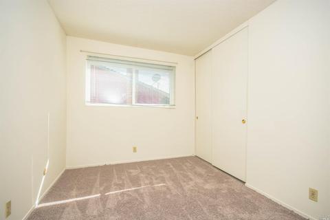 224 Cortland Cir, Vallejo, CA 94589 photo 19