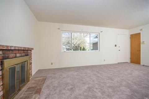 224 Cortland Cir, Vallejo, CA 94589 photo 6