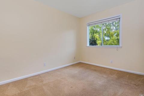 351 Brookhaven Ct, Sebastopol, CA 95472 photo 8