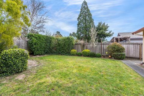 351 Brookhaven Ct, Sebastopol, CA 95472 photo 12
