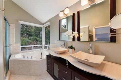 340 La Quinta Dr, Windsor, CA 95492 photo 14