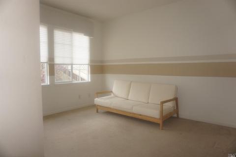 1876 Landmark Dr, Vallejo, CA 94591 photo 15