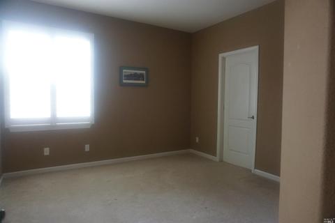 1876 Landmark Dr, Vallejo, CA 94591 photo 21
