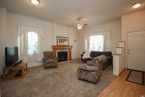 1345 Ferrero Dr, Dixon, CA 95620 photo 5
