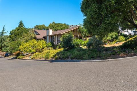 2 Forest Trl, Petaluma, CA 94952 photo 2