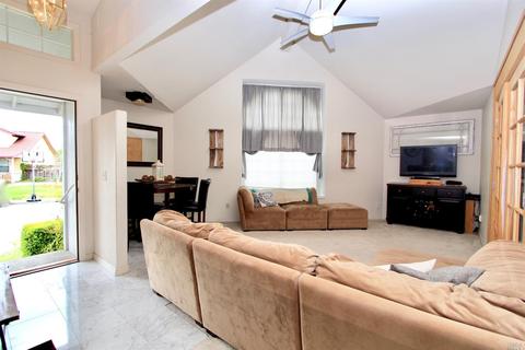 103 Summer Wheat Dr, Windsor, CA 95492 photo 7