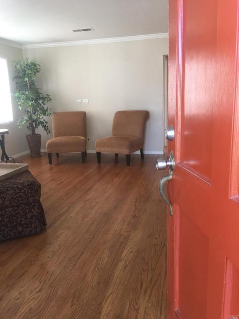 1063 Thelma Ave, Vallejo, CA 94591 photo 2