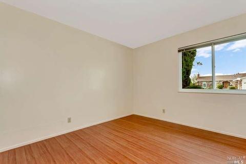 2618 Silvercrest St, Pinole, CA 94564 photo 24