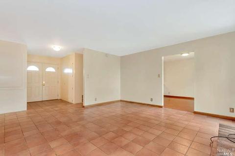 2618 Silvercrest St, Pinole, CA 94564 photo 7
