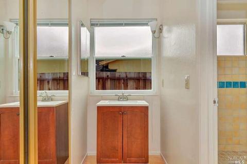 2618 Silvercrest St, Pinole, CA 94564 photo 23