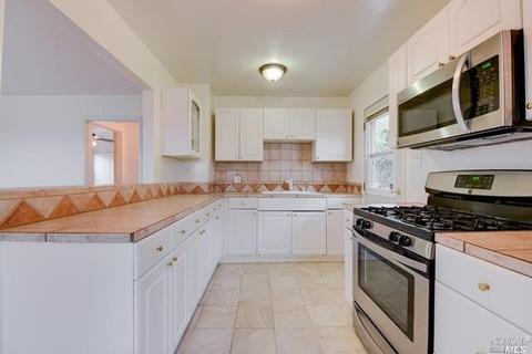 810 Benicia Rd, Vallejo, CA 94591 photo 4