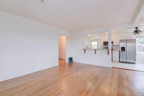 810 Benicia Rd, Vallejo, CA 94591 photo 6