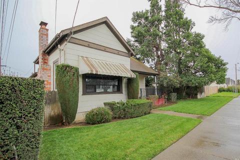 420 Jackson St, Fairfield, CA 94533 photo 2