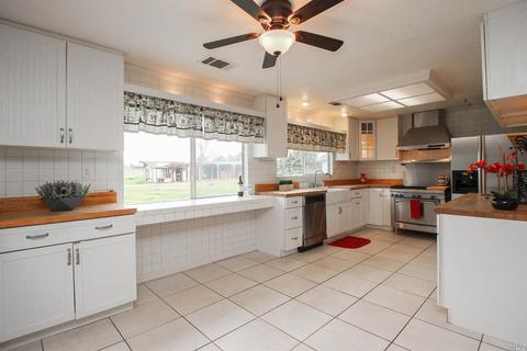 7525 Clement Rd, Vacaville, CA 95688 photo 10