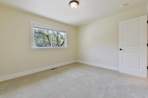 755 Michael Dr, Sonoma, CA 95476 photo 17