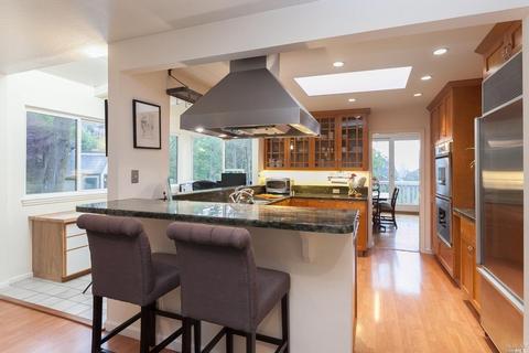 301 Ashton Ln, Mill Valley, CA 94941 photo 5