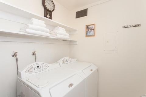 301 Ashton Ln, Mill Valley, CA 94941 photo 18