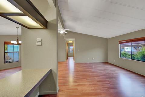373 Rock River Dr, Vallejo, CA 94589 photo 12
