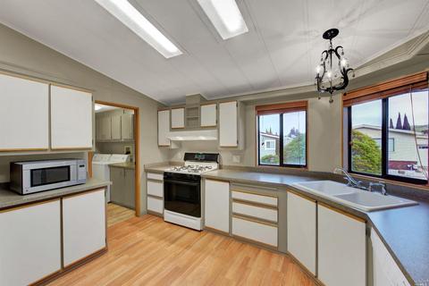 373 Rock River Dr, Vallejo, CA 94589 photo 22