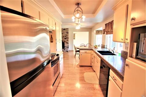 331 Beech Ave, Santa Rosa, CA 95409 photo 8