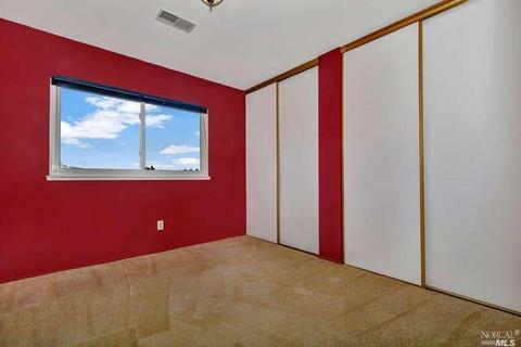 285 Whale Bone Ct, Vallejo, CA 94591 photo 19