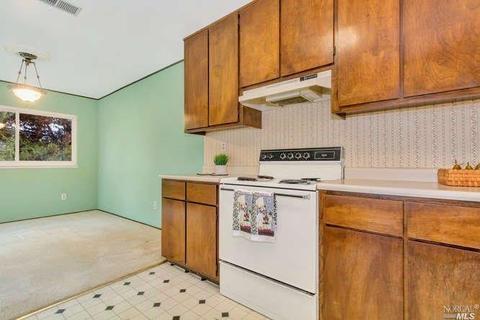 285 Whale Bone Ct, Vallejo, CA 94591 photo 10