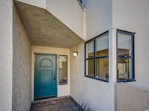 119 Nantucket Ln, Vallejo, CA 94590 photo 4