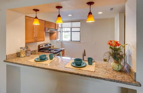 119 Nantucket Ln, Vallejo, CA 94590 photo 8