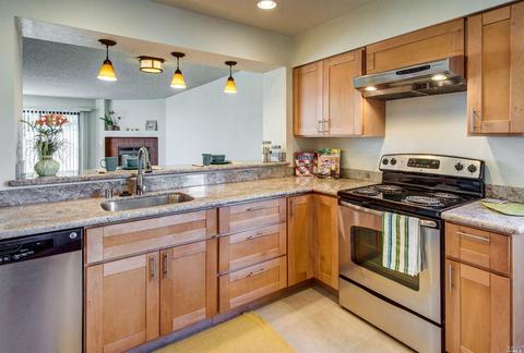 119 Nantucket Ln, Vallejo, CA 94590 photo 5