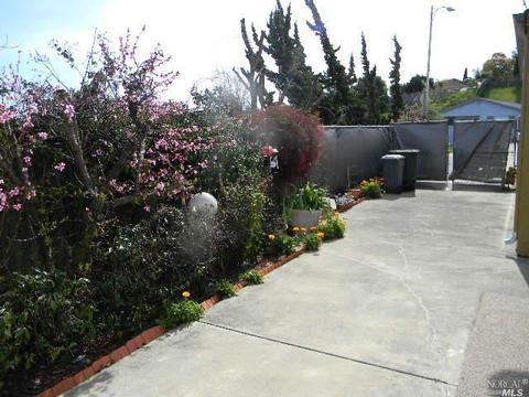 422 Winchester St, Vallejo, CA 94590 photo 12