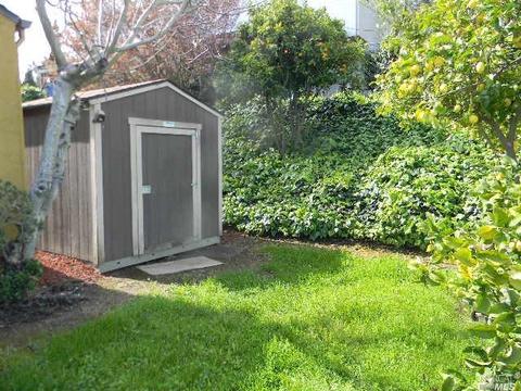 422 Winchester St, Vallejo, CA 94590 photo 9