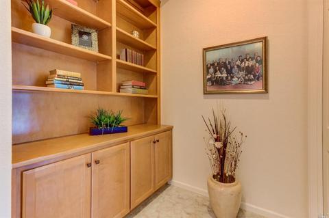 2411 Rushcreek Pl, Vallejo, CA 94591 photo 13
