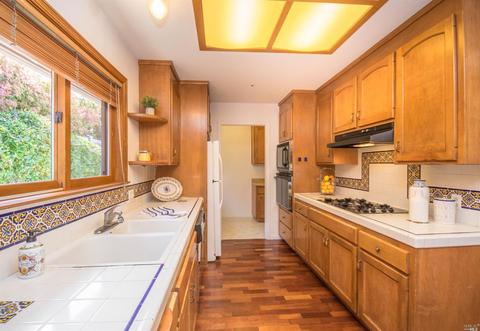 220 Ashlar Dr, Napa, CA 94558 photo 16